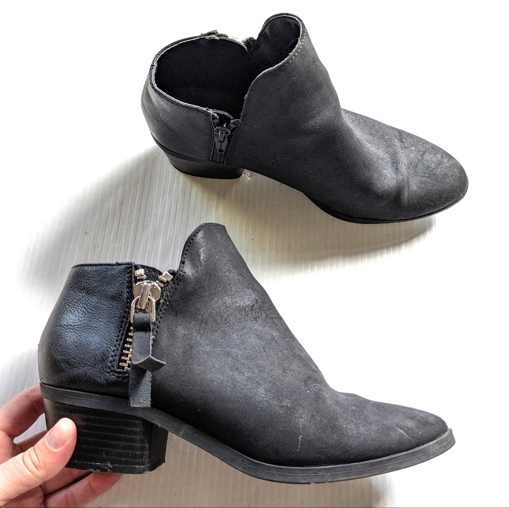 ROUTE 66 black ankle boots